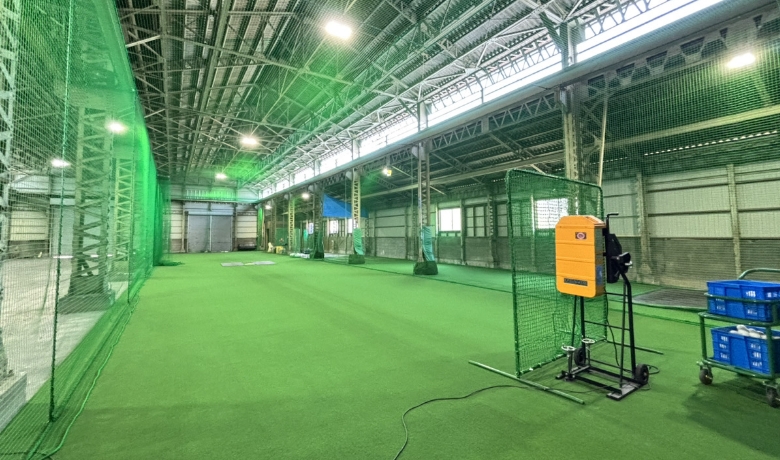 野球部専用室内練習場